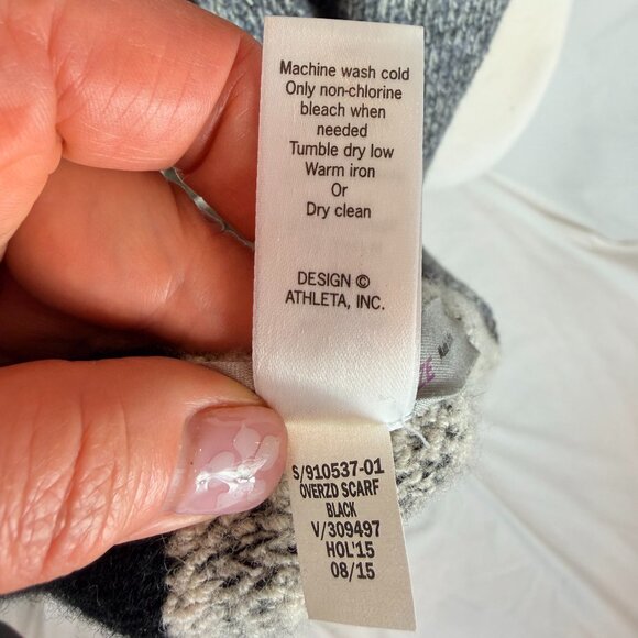 Athleta Women's Merino Wool Wrap/Scarf | OS - Picture 6 of 9